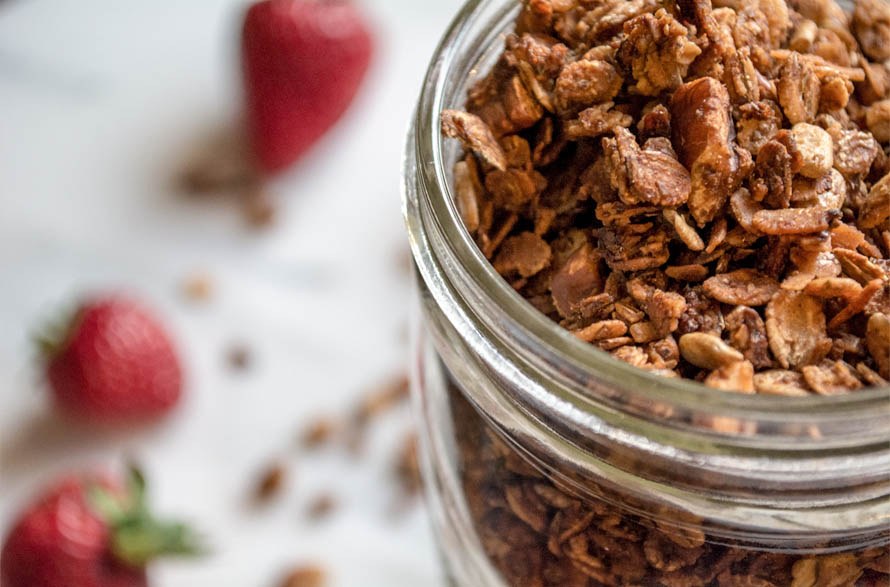 Crunchy Granola with Flax and Sunflower Seeds | Lemons and Basil