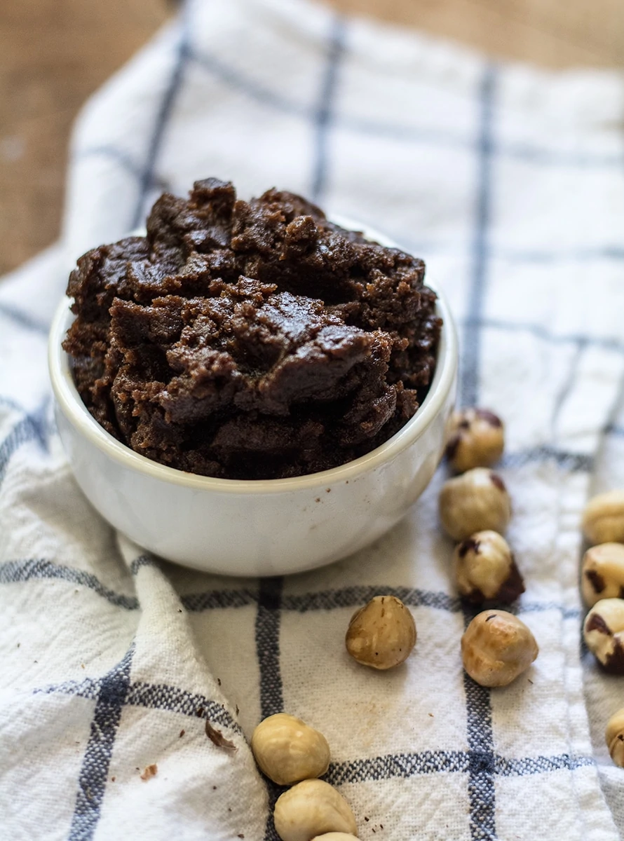 ProYo Dark Chocolate and Vanilla Bean Fudge Pops with Chocolate Hazelnut Butter | Lemons and Basil