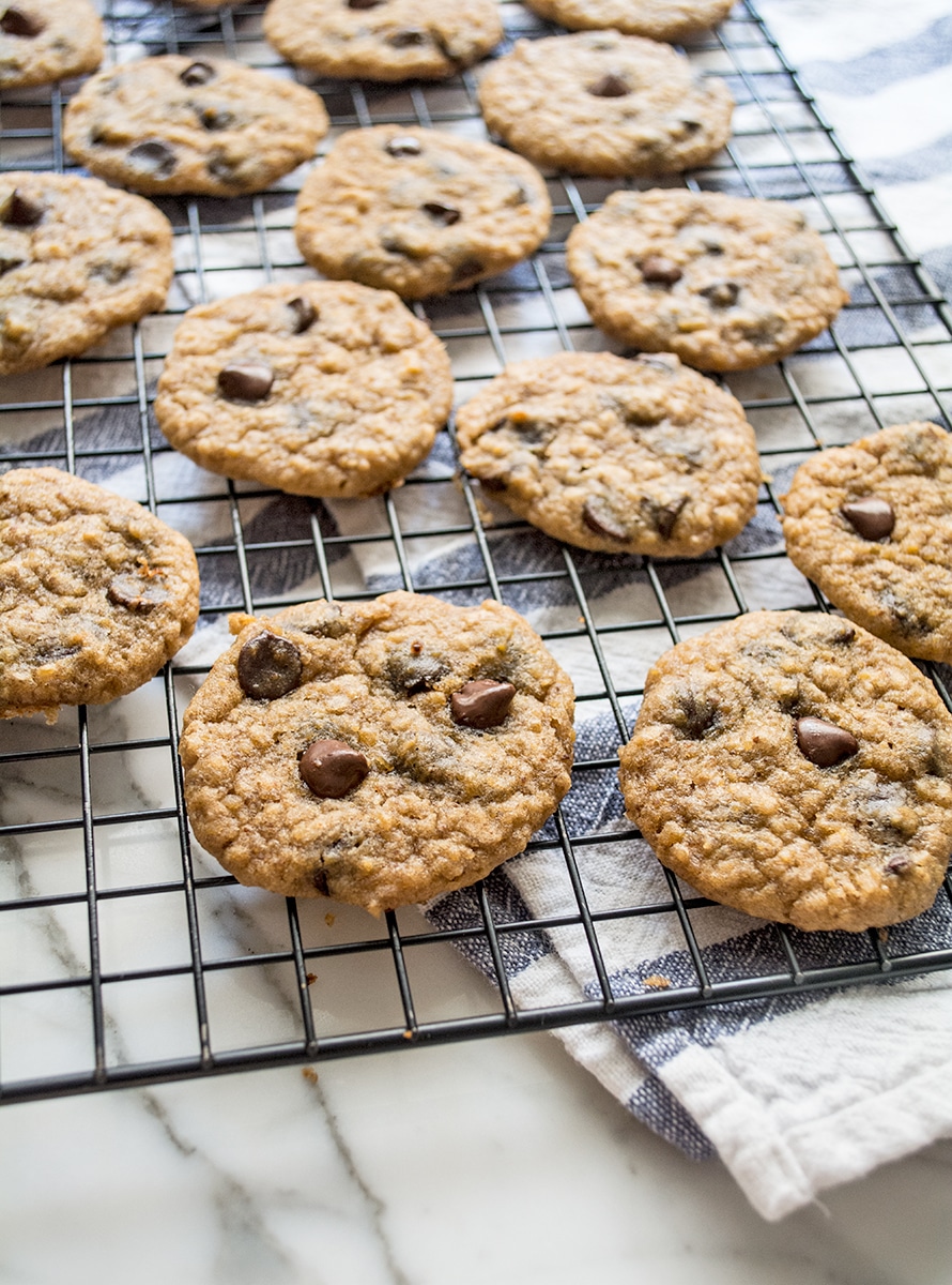 Gluten-Free Peanut Butter Banana and Chocolate Chip Cookies | Lemons and Basil