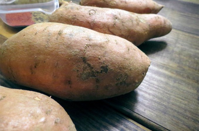Healthy-Mexican-Stuffed-Sweet-Potato2a