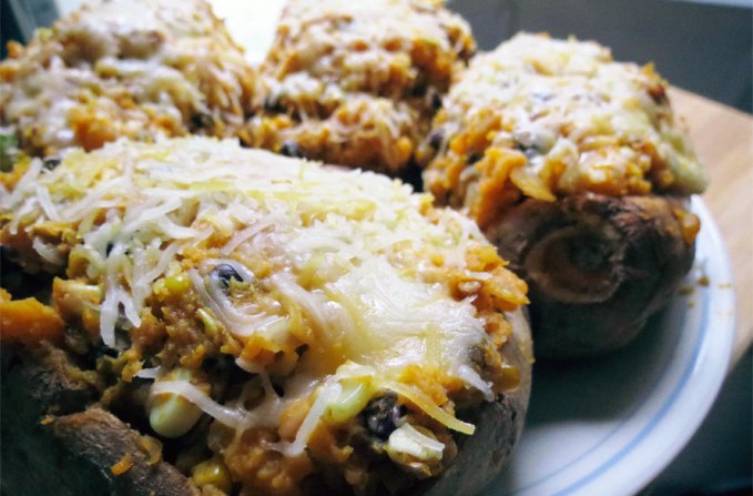 Healthy-Mexican-Stuffed-Sweet-Potato8a