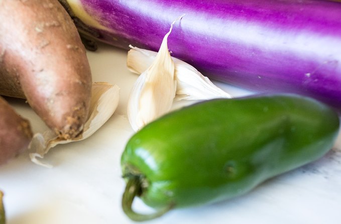 okra-and-eggplant-stuffed-sweet-potato1c