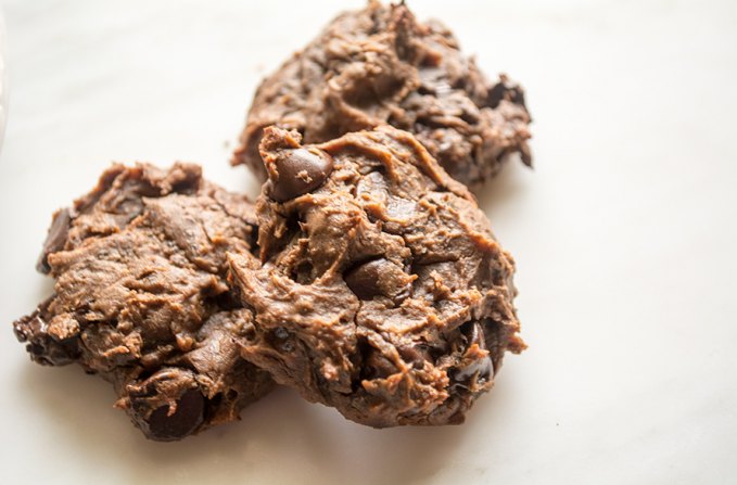 black-bean-peanut-butter-brownie-cookies1m