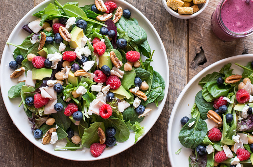 Berry and Pecan Spring Mix Salad with Vinaigrette Lemons and Basil