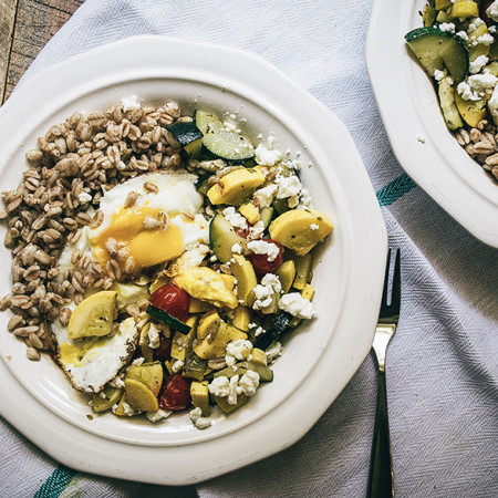 Summer-Squash-and-Farro-Veggie-Bowl-Feat