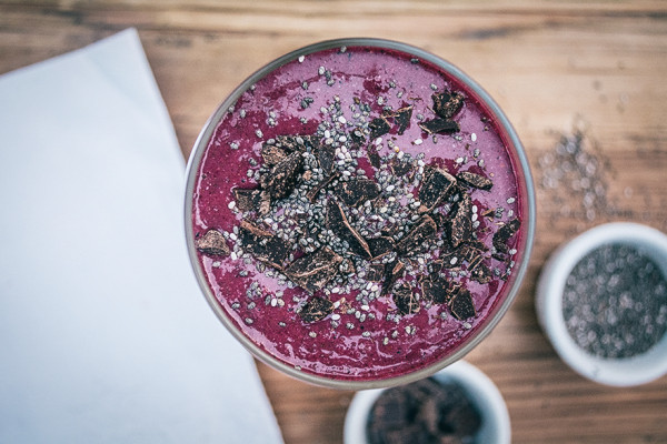 Dark Chocolate Berry Beet Smoothie-10a