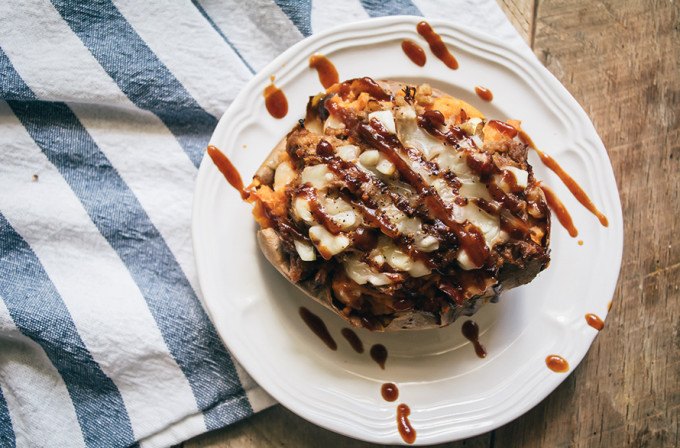 BBQ-Pork-and-Veggie-Stuffed-Sweet-Potato-10