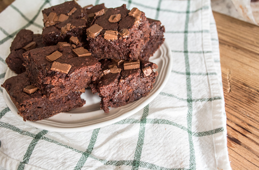 Gooey Black Bean and Beet Brownies Lemons and Basil