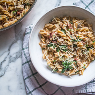 Creamy Sun-Dried Tomato and Mushroom Chickpea Pasta | Lemons and Basil