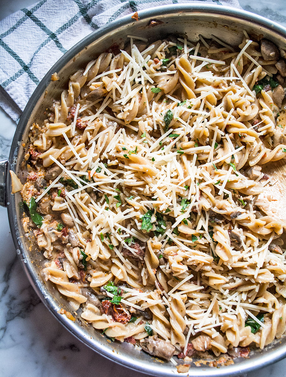 Sun-Dried Tomato and Mushroom Chickpea Pasta | Lemons and Basil