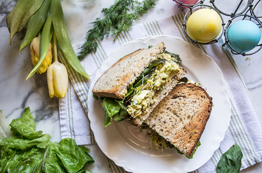 Avocado Egg Salad Sandwich with Sprouts | Lemons and Basil