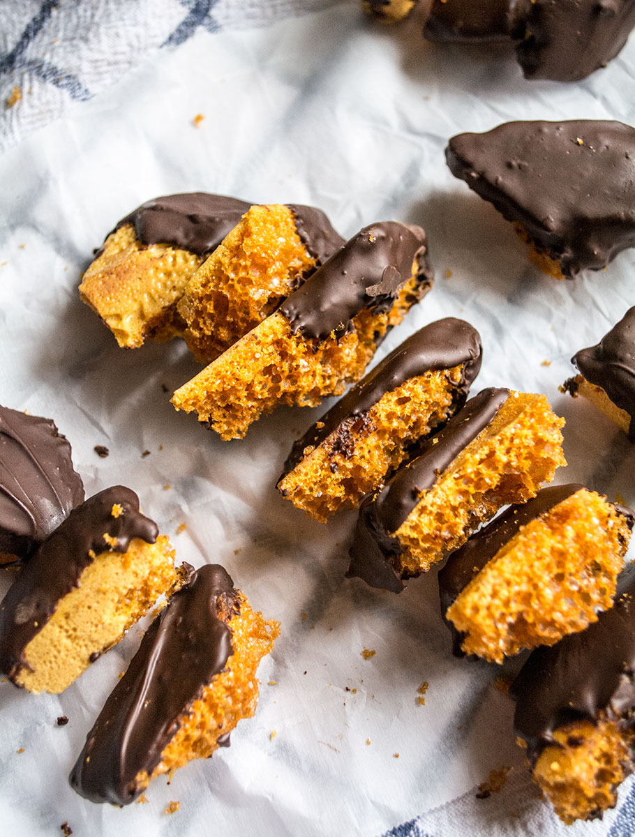 Homemade Dark Chocolate Honeycomb | Lemons and Basil