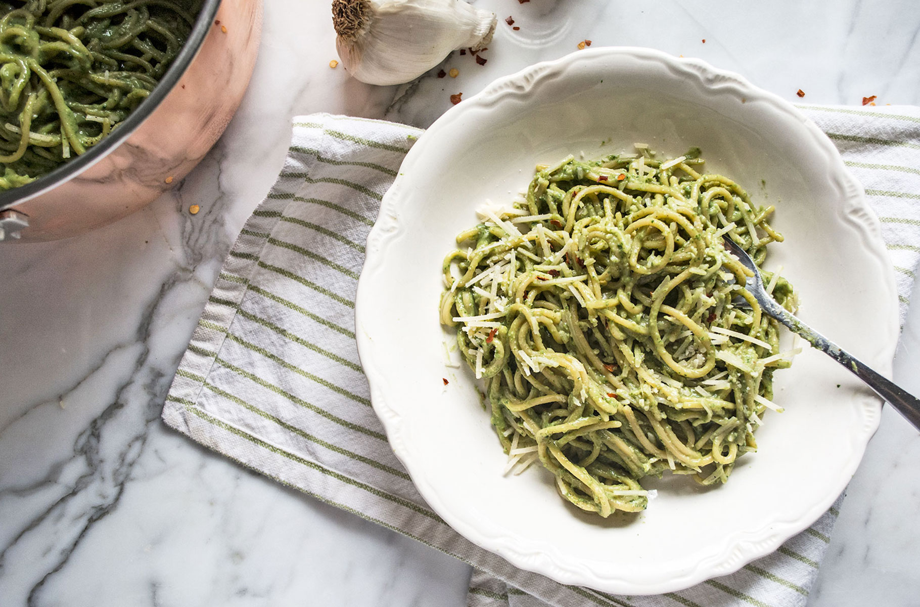 Gluten-Free Garlic Kale Pesto Pasta | Lemons and Basil