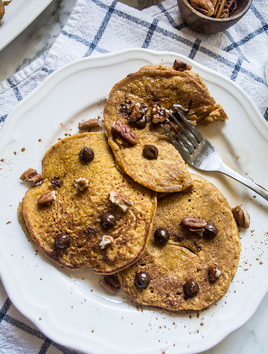 Healthy Pumpkin Oat pancakes + Gluten-Free