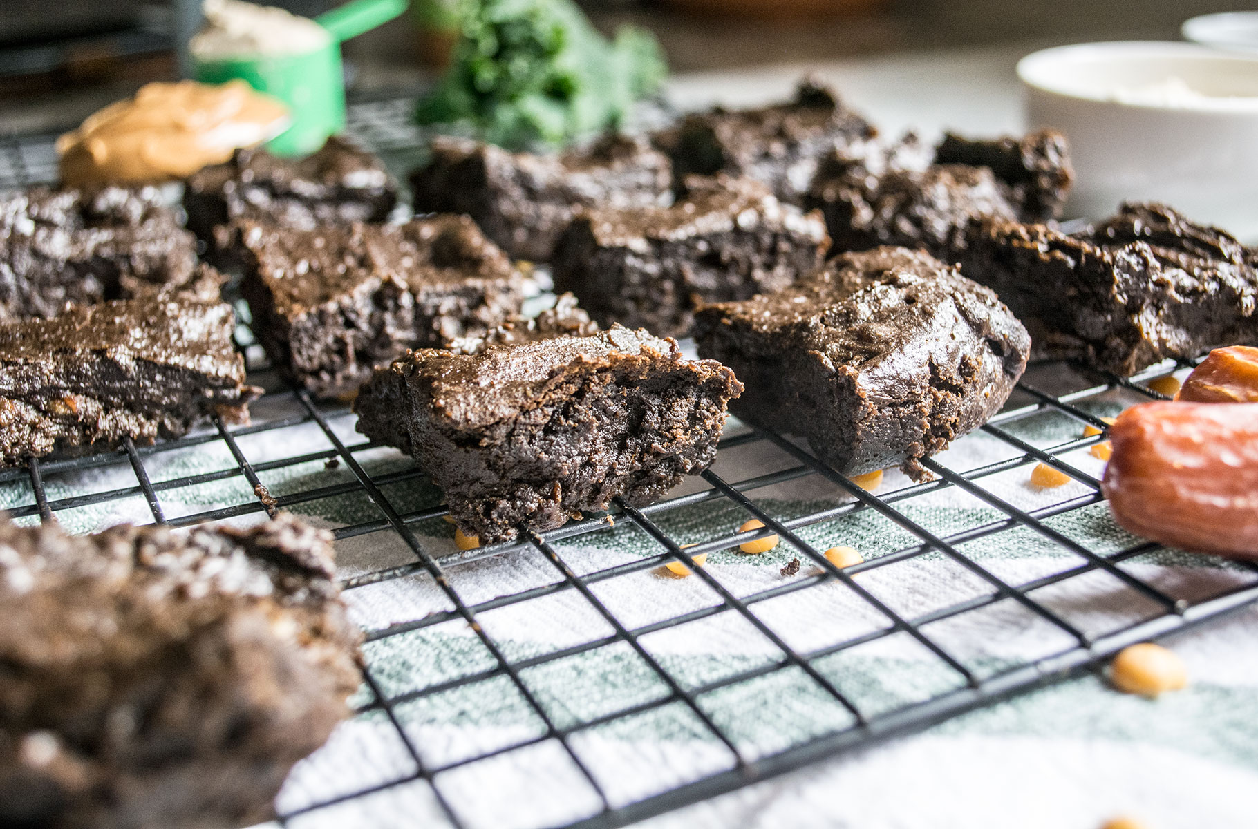 Superfood Dark Chocolate Protein Brownies | Lemons and Basil