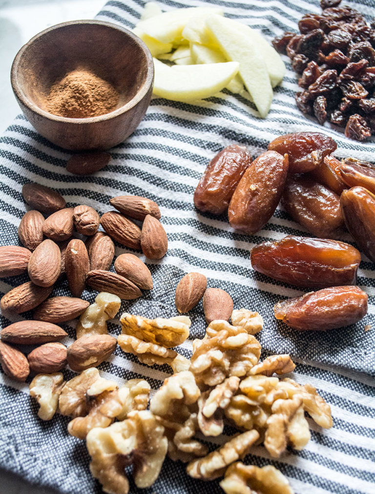 Homemade Apple Pie Lara Bars + VeganGFDF Lemons and Basil