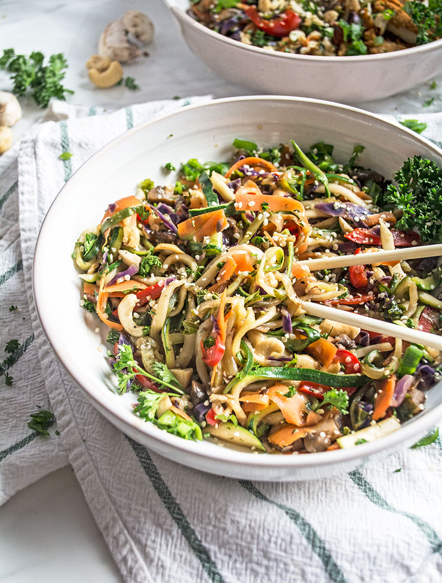 Vegetarian Zucchini Lo Mein | Lemons and Basil