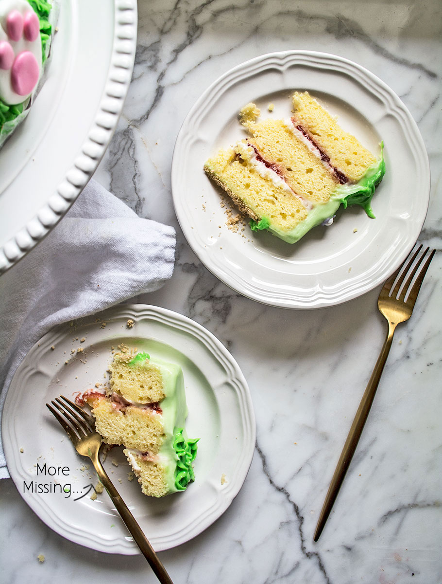 Lemon Strawberry Cake with Lemon Cream Cheese Buttercream