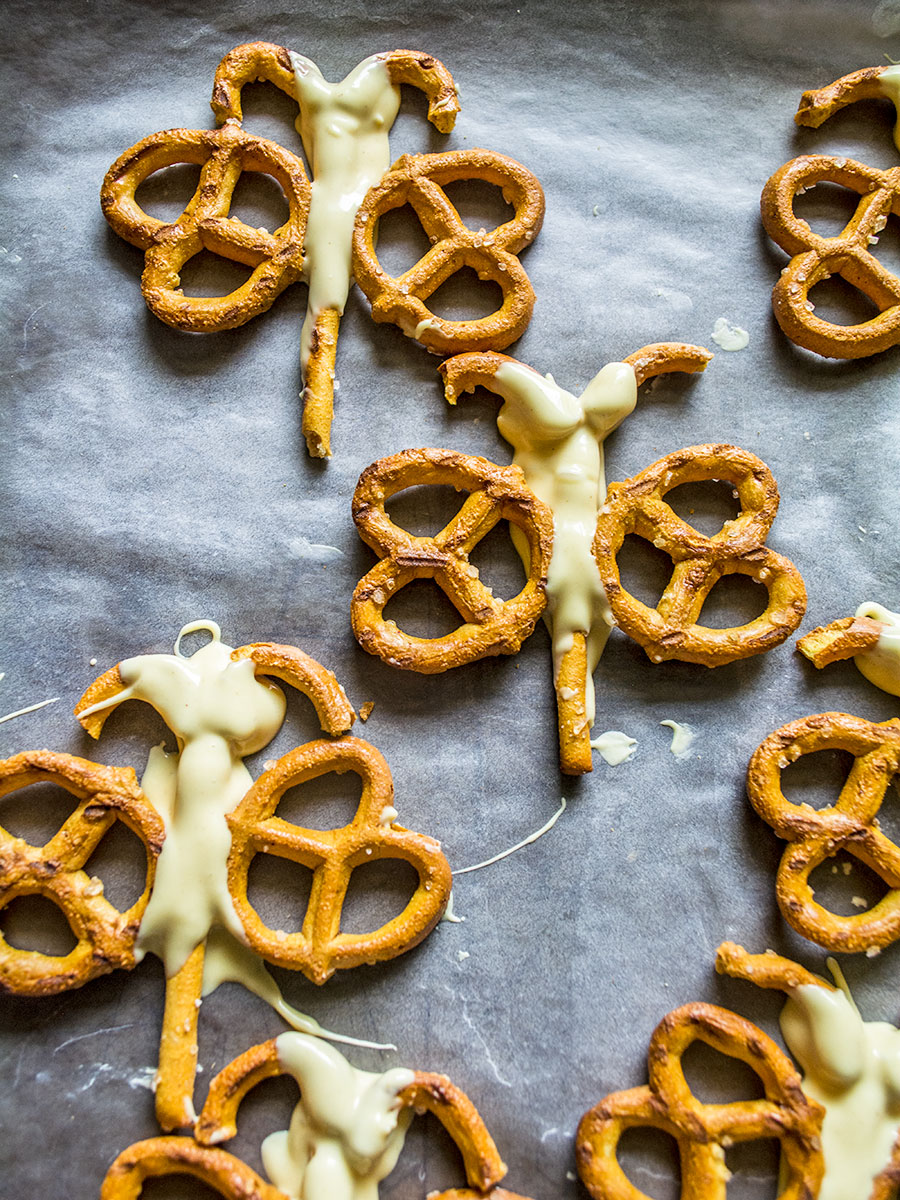 GF Peanut Butter Vanilla Pretzel Butterflies | Lemons and Basil